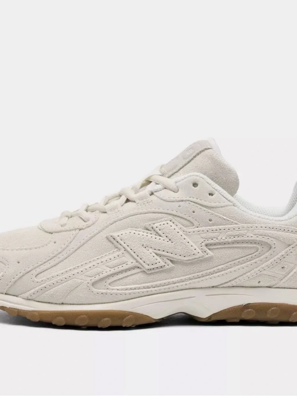 New Balance 204L Women's 8
